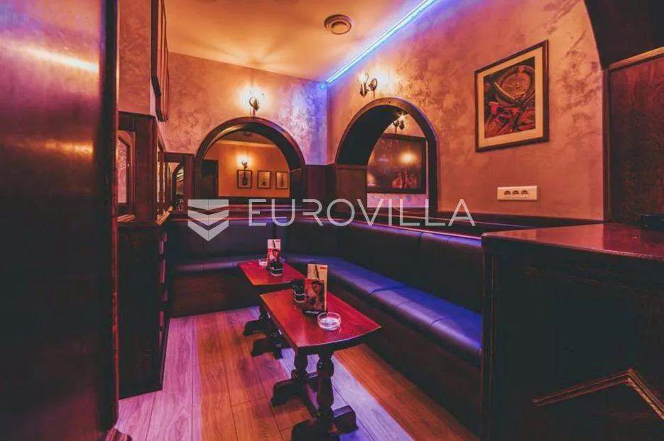 vukovar, centar, ugostiteljski objekt 150 m² - slika 7