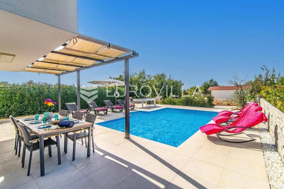 istra, savičenta, moderna vila nkp 140 m2, u slikovitoj prirodi - slika 4