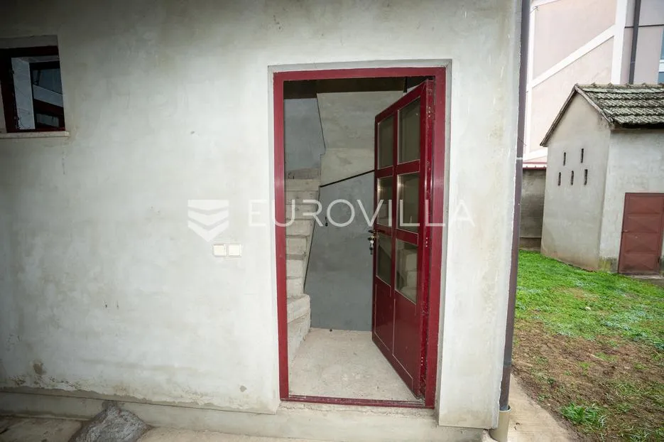 satnica đakovačka, 2 kuće 300 m² i 146 m², odlična investicija - slika 3