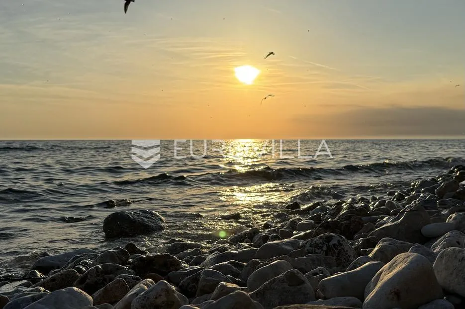 umag okolica, dvosoban stan 300 m od mora, oznaka f2 - slika 7