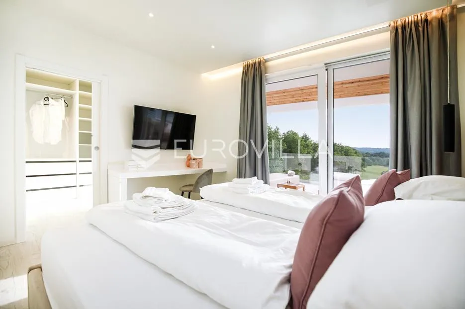 labin, santalezi, luksuzna vila s wellnessom, grijanim bazenom, teretanom, mirna lokacija - slika 44