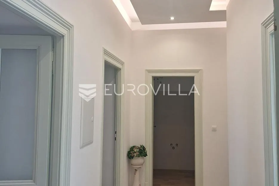 rijeka, centar, trosoban stan 81,31 m² kompletno adaptiran i moderno uređen - slika 8