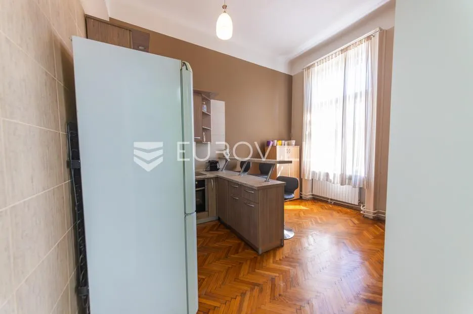 osijek, centar, prodaje se secesijski stan površine 180 m² - slika 5