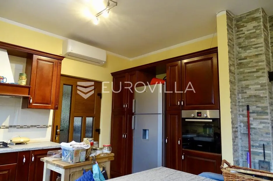 brod moravice, veliko imanje površine 19.448 m² - slika 2