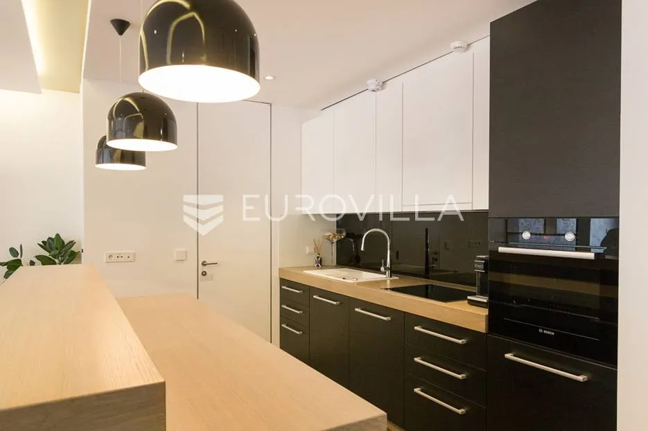 ban centar, luksuzan, komforan ured 137 m² - slika 6