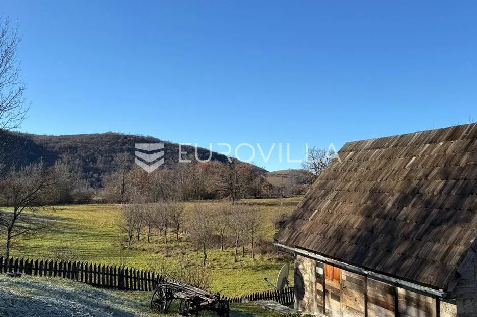 lika, plitvička jezera, ograđeno imanje 40.000 m² s 11 kuća, izuzetna rijetka investicija - slika 56