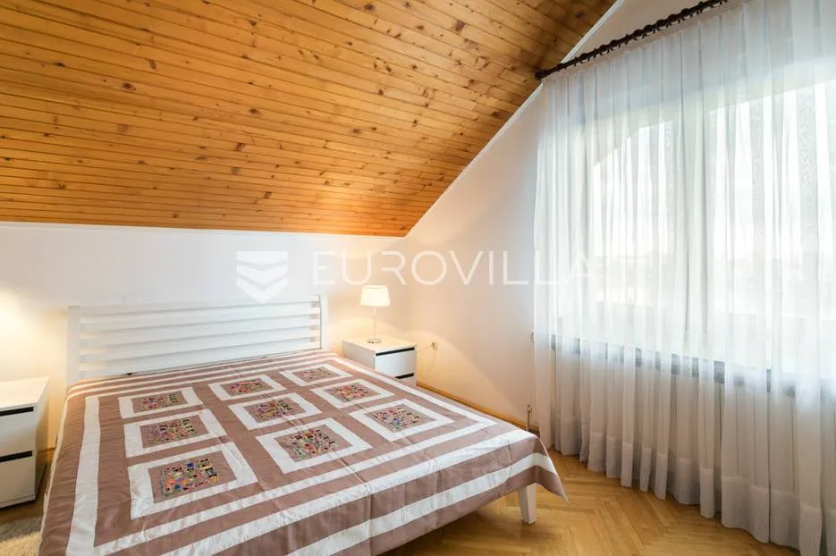zagreb, horvatovac, funkcionalan četverosoban stan 120 m2 - slika 10