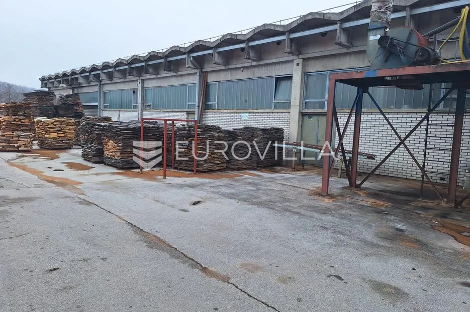 vojnić, proizvodna hala i skladište 9000 m² na parceli od 25000 m², višenamjenska mogućnost - slika 4