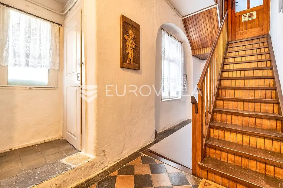 zagreb, gornji grad, stambena zgrada u nizu 334,01 m², jedinstvena prilika - slika 10