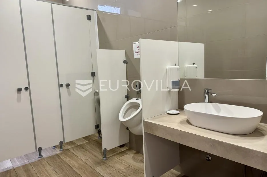 samobor, poslovno-skladišni kompleks 1.870 m2 na parceli površine 4.158 m² - slika 19