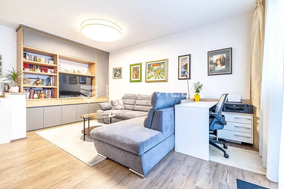 zagreb, kustošija prekrasan trosoban stan 87 m² - slika 2