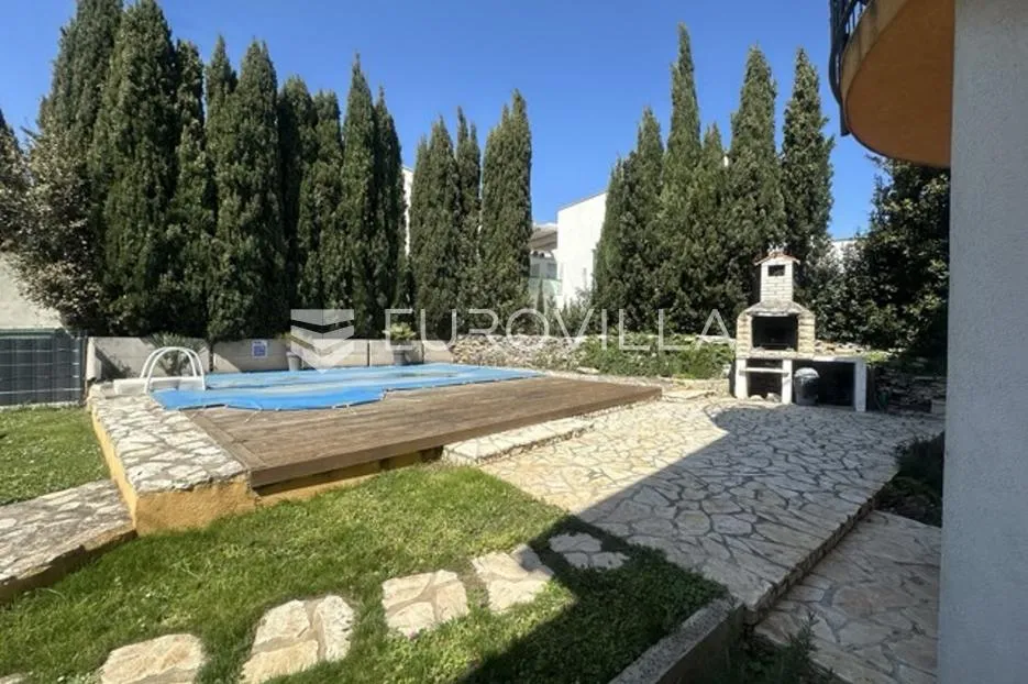 istra, medulin, šarmantan dvosobni stan s dvije terase i bazenom na korištenje - slika 12