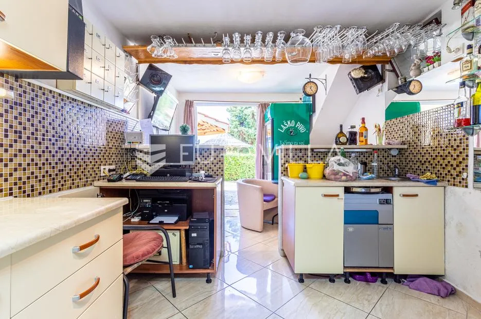 promajna, apartmanska kuća u blizini mora - slika 12