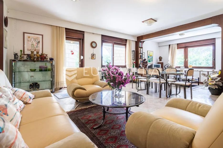 zaostrog, apartmanska kuća prvi red do mora - slika 3