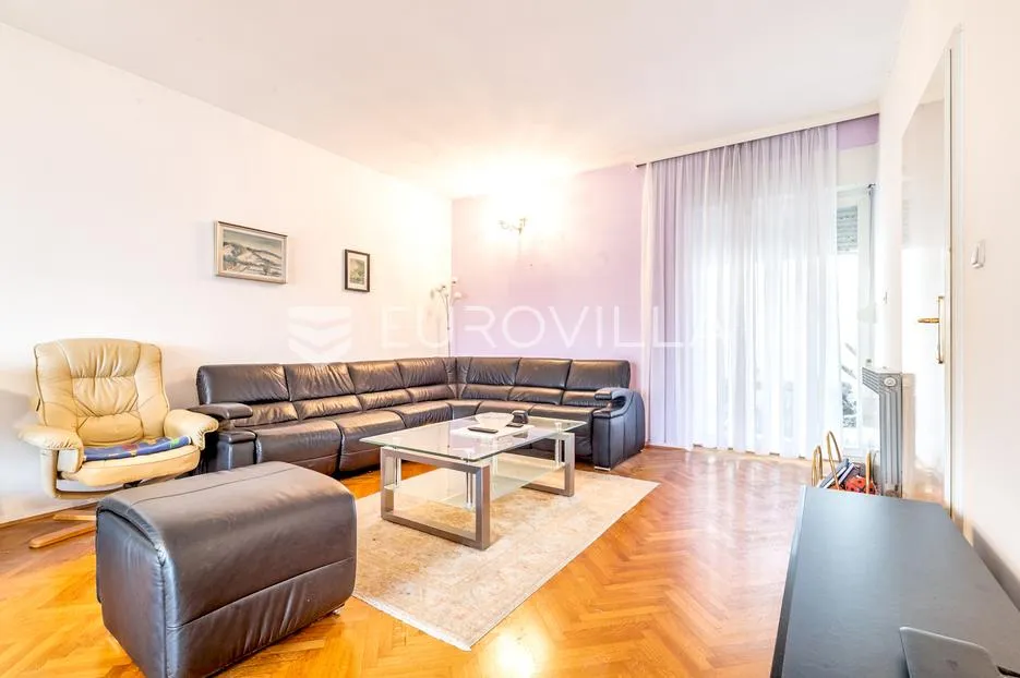 Zagreb, Gračani, prekrasna kuća 270 m2 na odličnoj lokaciji, 2 GPM