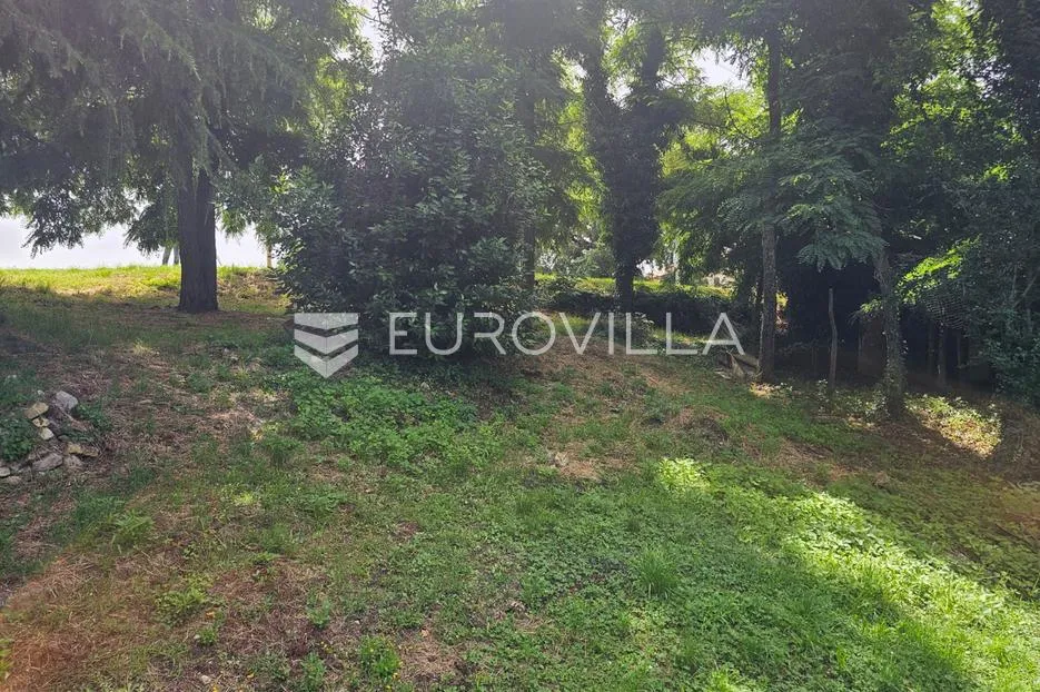 istra, tadini, građevinsko zemljište 1109m2 na rubu sela - slika 5