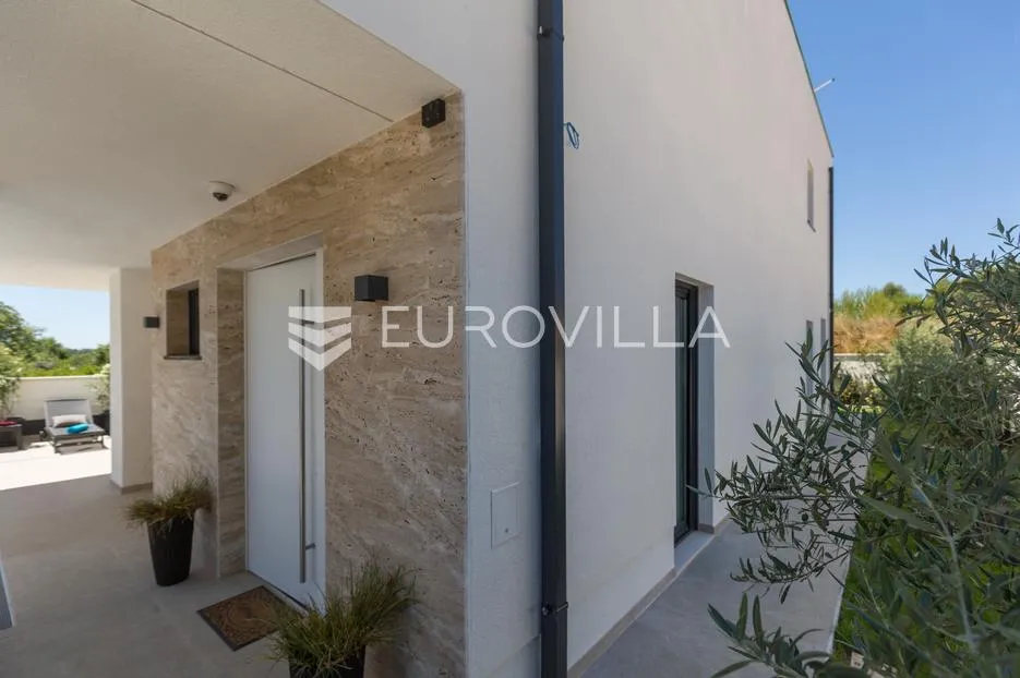 istra, medulin, moderna elegantna vila 200 m² blizu mora i plaža - slika 35