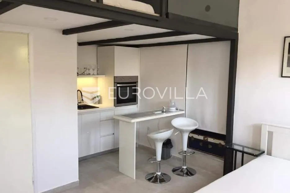 opatija, volosko, dva apartmana, 87 m², odlična lokacija blizu mora - slika 2