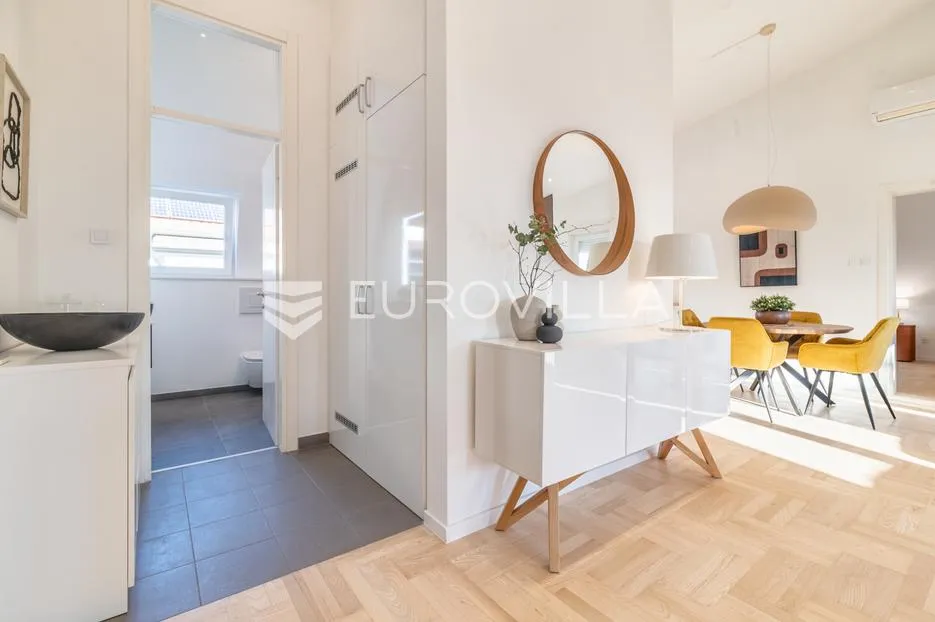 šalata najam komforan potpuno renoviran trosoban stan 140 m² - slika 5