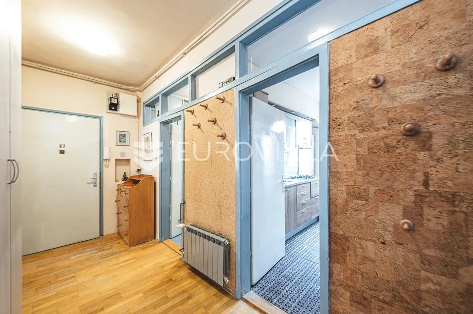 zagreb, šalata, trosoban stan u statički obnovljenoj zgradi, neto površine 85 m² - slika 7
