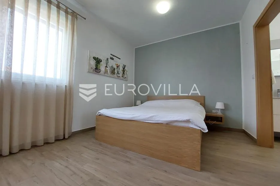 istra, pula, kuća s bazenom nadomak pule - slika 31
