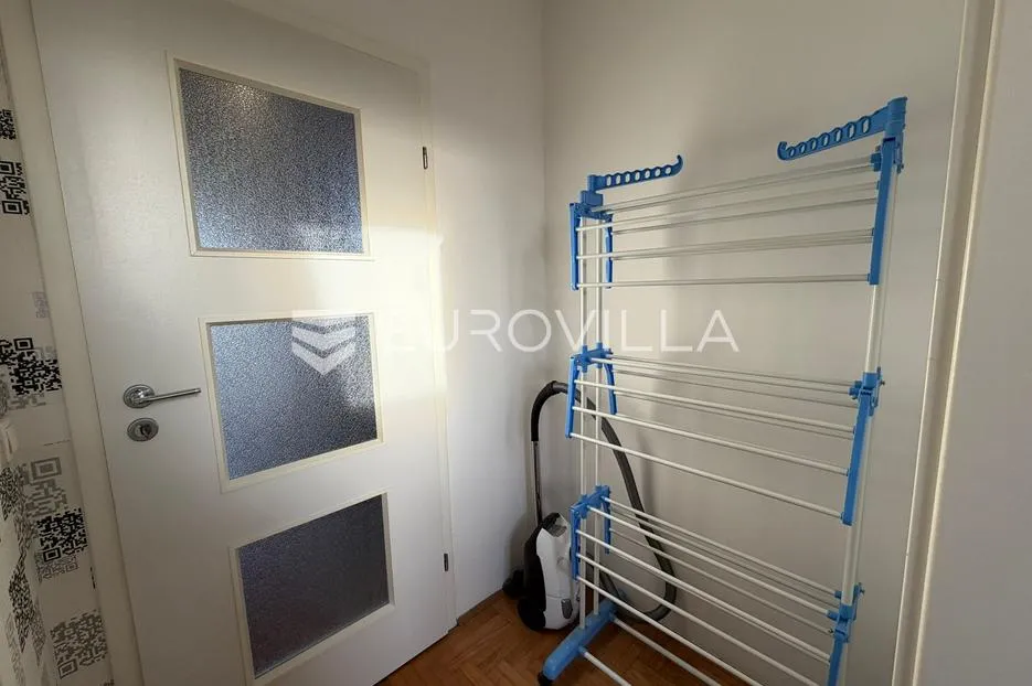 đakovo, svijetao i praktičan dvosoban stan 51 m² - slika 9