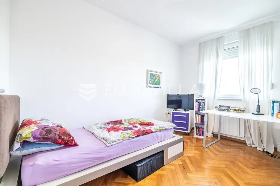 zagreb, špansko, predivan četverosoban dvoetažan stan površine 125,77 m² - slika 6