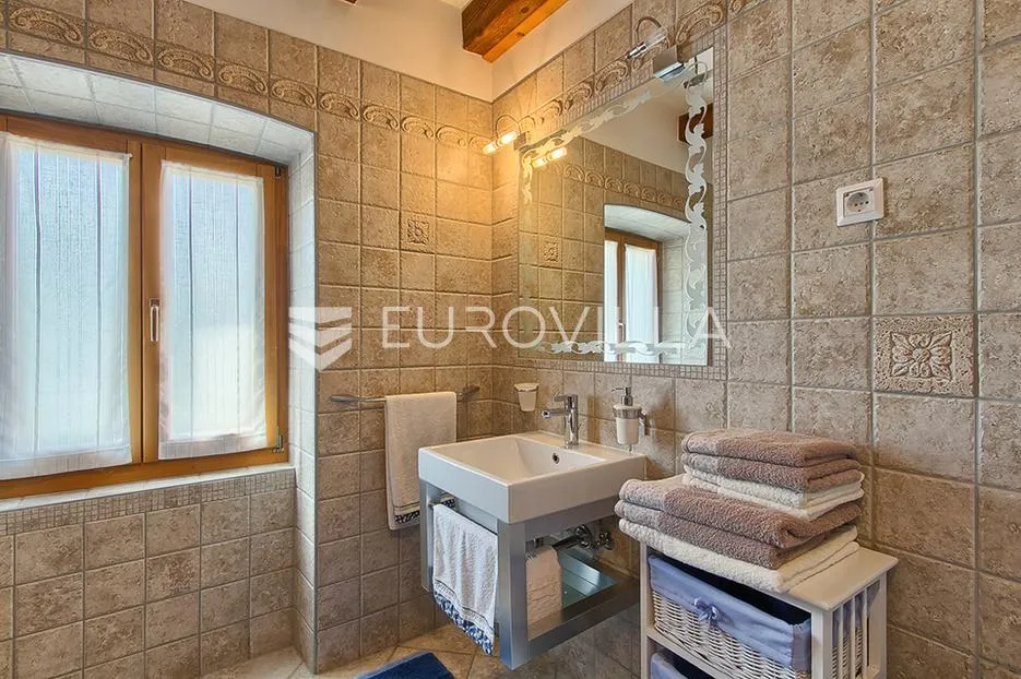 istra, višnjan, jedinstvena vila za one koji traže mir, prostor i ekskluzivu - slika 19