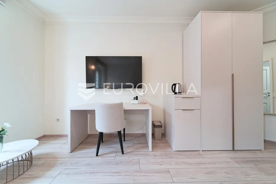 osijek, tvrđa, tri uhodana apartmana 68 m² - slika 18
