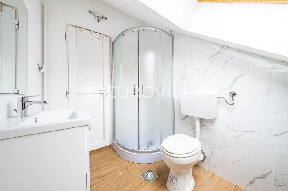 zagreb, maksimir, sermageova, dvoetažni poslovni prostor uredske namjene 380 m² - slika 26