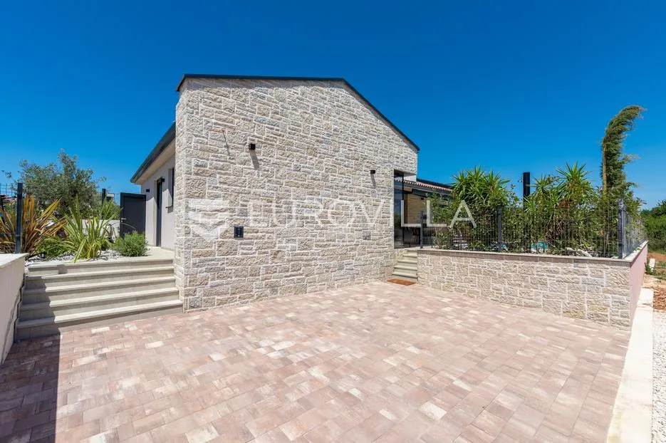 istra, poreč, prekrasna dizajnerska vila potpuno opremljena - slika 30