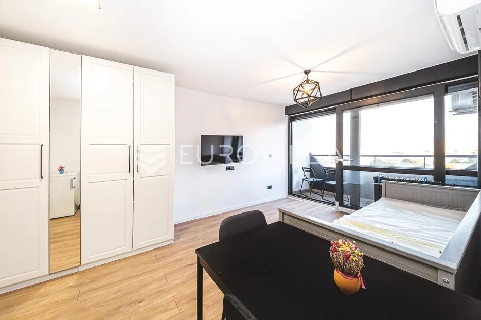 Zagreb, Srednjaci, odličan jednosoban stan s prekrasnim pogledom 28.50 m²