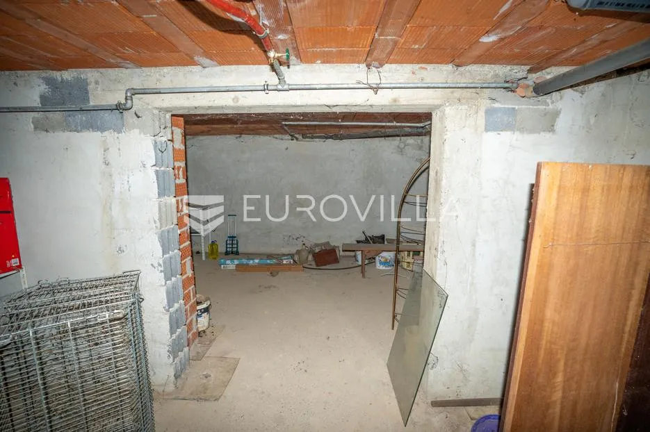 satnica đakovačka, 2 kuće 300 m² i 146 m², odlična investicija - slika 8