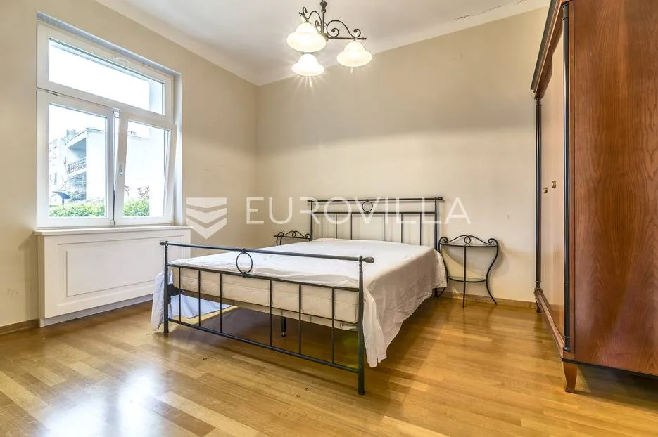 zagreb, tuškanac luksuzan trosoban stan150 m², parking - slika 5