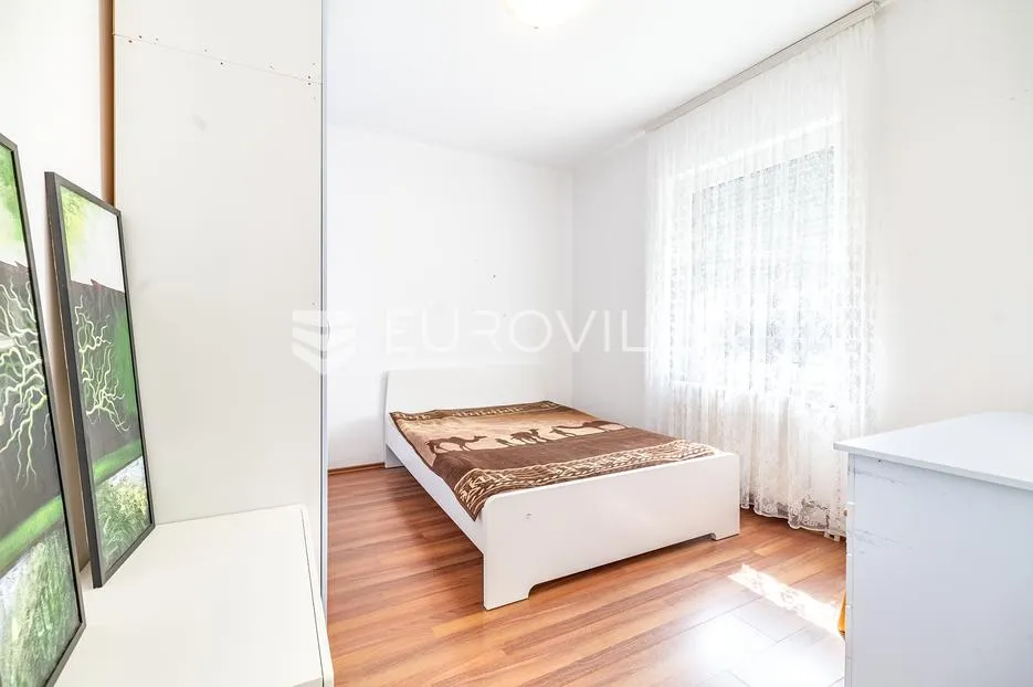 zagreb, gornji bukovac, funkcionalan peterosoban stan s dva parkirna mjesta 153 m² - slika 8