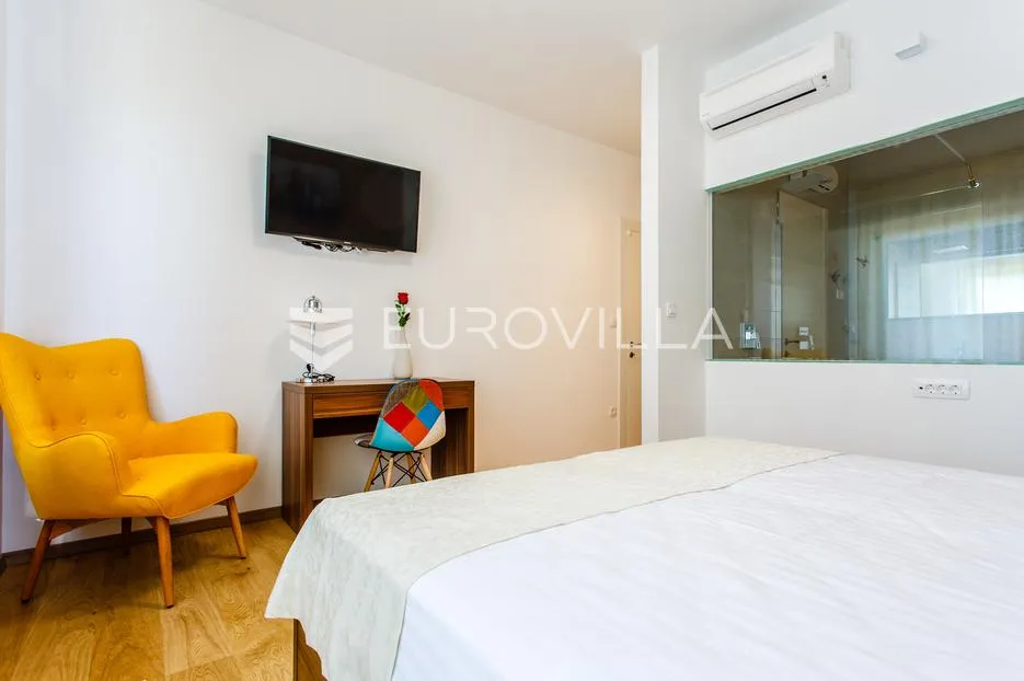 kaštela, kaštel stari, jedinstvena vila s veličanstvenim pogledom - slika 32