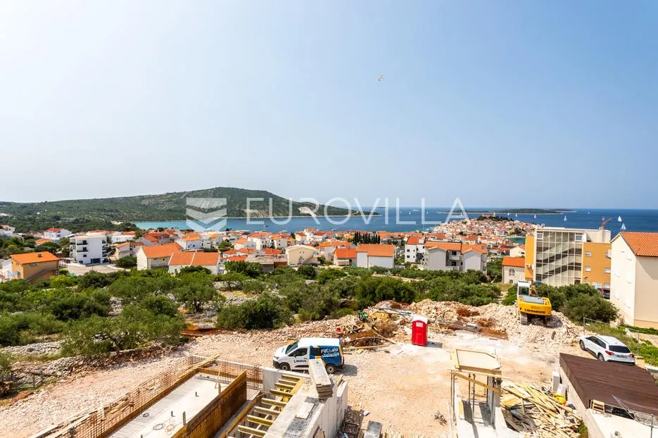 primošten prekrasan trosoban stan sa panoramskim pogledom, novogradnja 2026. - slika 7