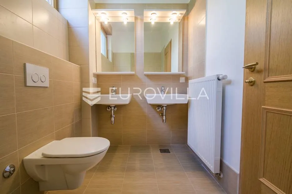 šestinski vrh, četverosoban stan 130 m², za najam - slika 18