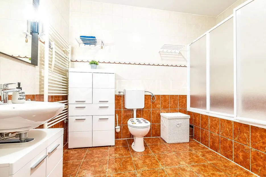 zagreb dubrava dvosoban stan 81 m² s loggiom - slika 7