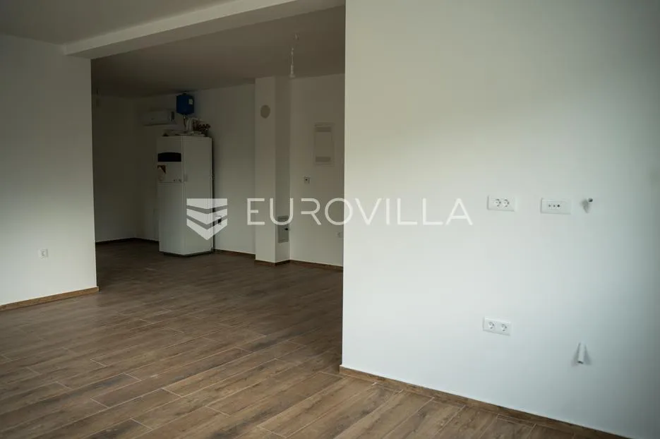 vukovar mitnica novogradnja, trosoban stan 73,12 m² u prizemlju s lođom i parkingom - slika 4