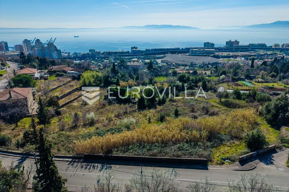Rijeka, Rujevica, građevinsko zemljište ukupne površine 5882 m² s otvorenim pogledom na more