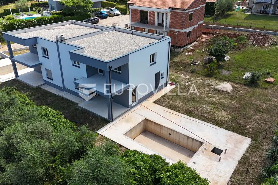 istra, poreč, moderna dvojna vila s bazenom, wellnessom i četiri spavaće sobe - slika 6