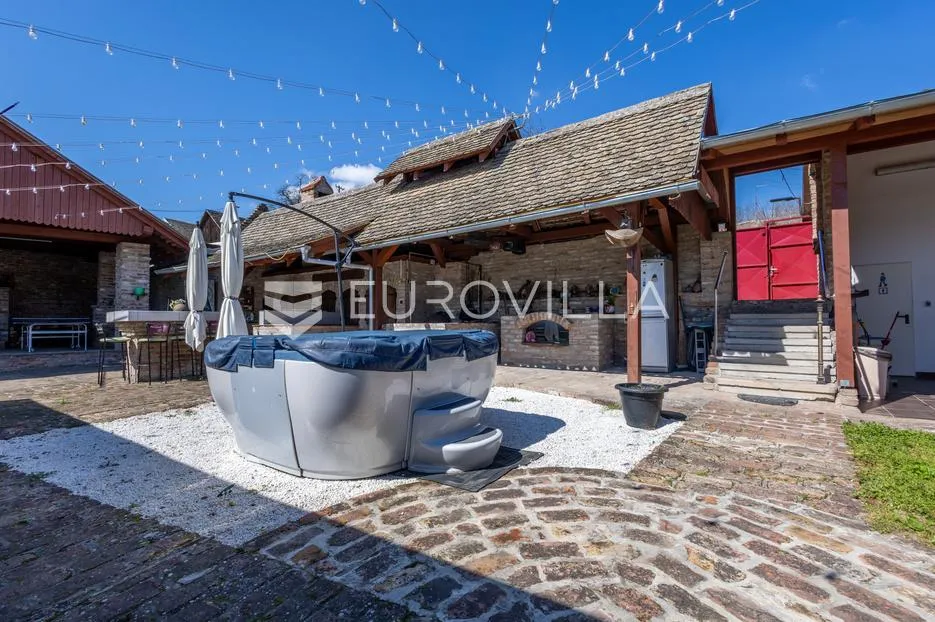 baranja, zmajevac, poslovna prilika, turizam, jedinstveno imanje 700 m² stambenog prostora - slika 14