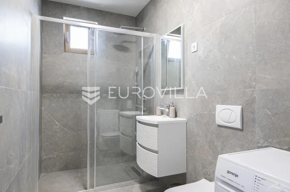 pag, povljana, 1. red do mora, namješten troetažni stan, 95 m² - slika 21