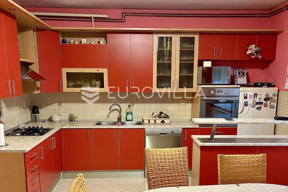 bjelovar, hrgovljani, obiteljska kuća površine 215 m², prilika - slika 5