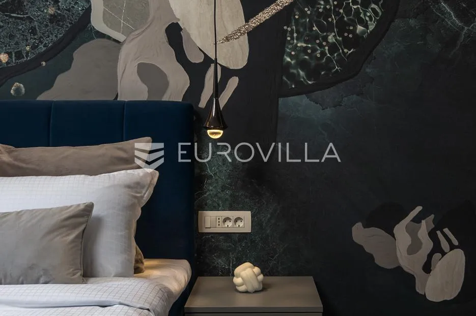 rijeka, centar, novouređen luksuzan stan nkp 98 m2 s tri apartmana - slika 6