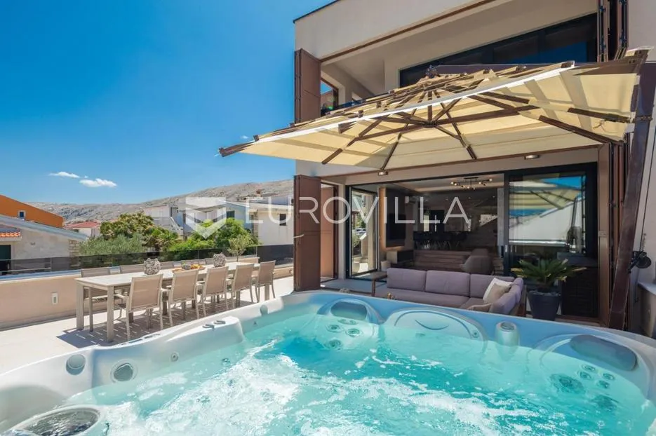 pag prekrasna villa sa pogledom na more 350 m² na 200 metara od mora - slika 57
