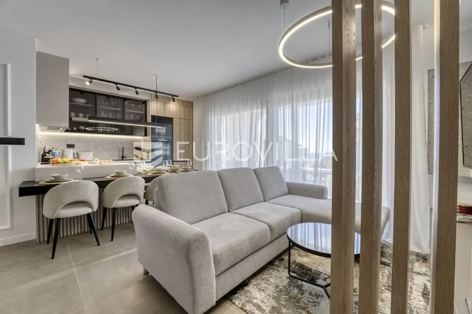 krk, novogradnja u krku, četverosoban dvoetažni stan 136 m² sa wellnessom i bazenom - slika 4