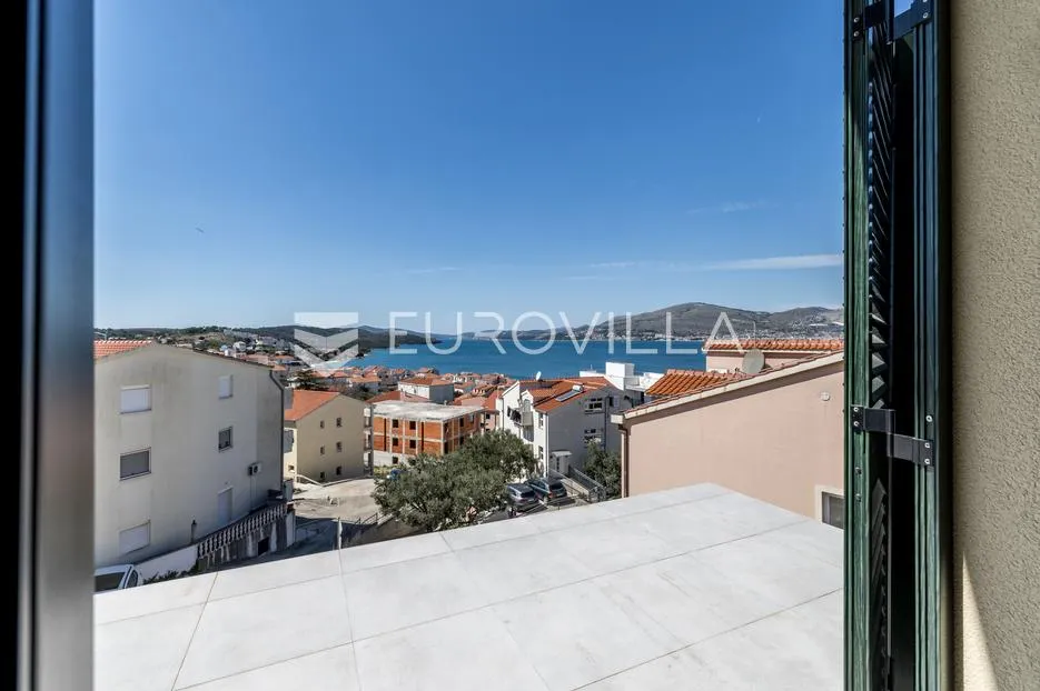čiovo, okrug gornji | dvosoban stan s predivnim pogledom na more - slika 3