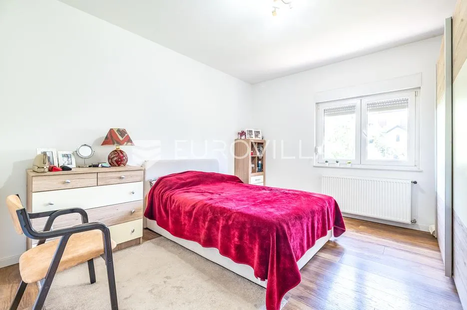 zagreb, maksimir, lašćina obiteljska kuća s 3 stana 350 m² - slika 4